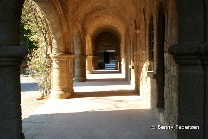 Kloster.jpg - Klosteret på Filèrimosbjerget